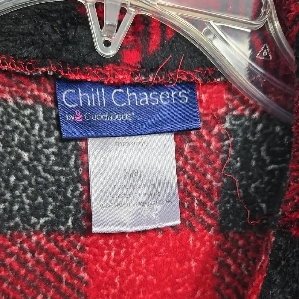 Cuddl Duds Kids Chill Chaser Red Black Buffalo Plaid Child Robe Faux Fur Plush